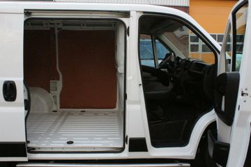 Voertuigafbeelding 13