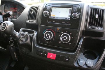 Voertuigafbeelding 16