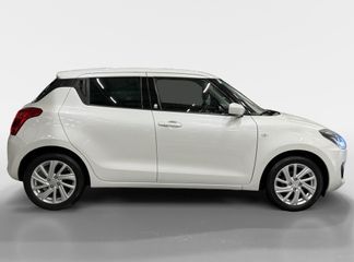 Voertuigafbeelding 6