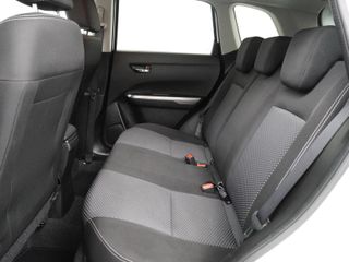 Voertuigafbeelding 8