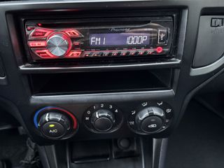 Voertuigafbeelding 16