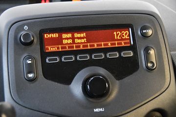 Voertuigafbeelding 12