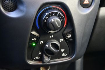 Voertuigafbeelding 13