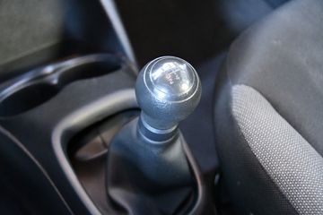 Voertuigafbeelding 16