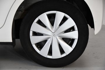 Voertuigafbeelding 2