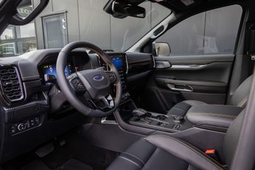 Voertuigafbeelding 12