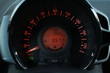 Voertuigafbeelding 13