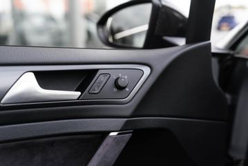 Voertuigafbeelding 39