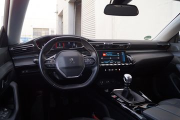 Voertuigafbeelding 8