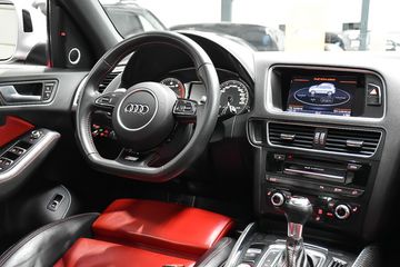 Voertuigafbeelding 8