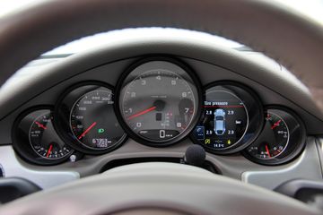 Voertuigafbeelding 16