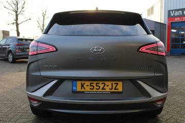 Voertuigafbeelding 3