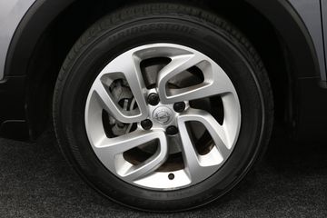 Voertuigafbeelding 5