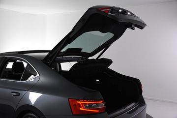 Voertuigafbeelding 13