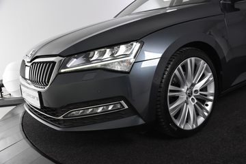 Voertuigafbeelding 15