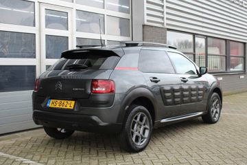 Voertuigafbeelding 4