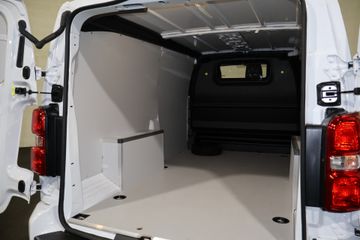 Voertuigafbeelding 14