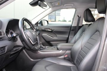 Voertuigafbeelding 3