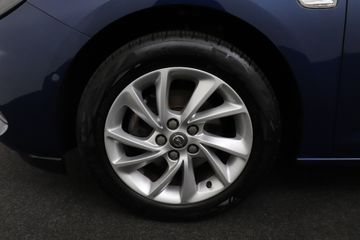 Voertuigafbeelding 6