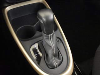 Voertuigafbeelding 24