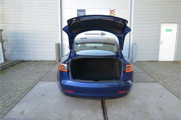 Voertuigafbeelding 30