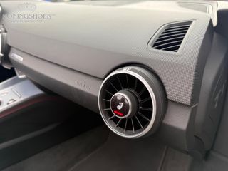 Voertuigafbeelding 38