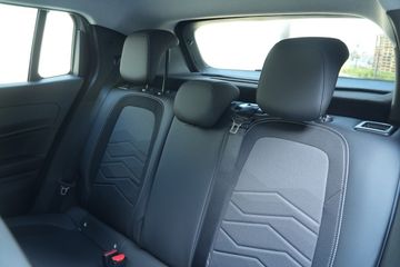 Voertuigafbeelding 30