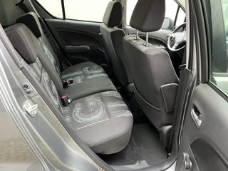 Voertuigafbeelding 17