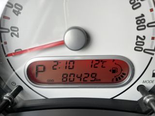 Voertuigafbeelding 8