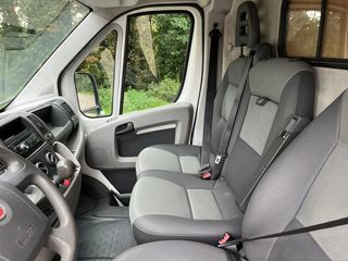 Voertuigafbeelding 8