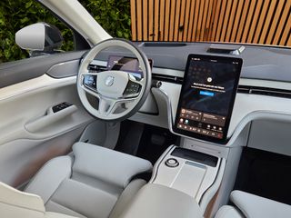 Voertuigafbeelding 3