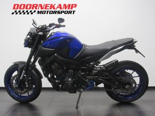 Voertuigafbeelding 3