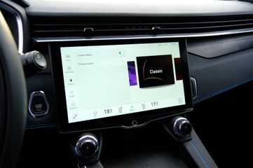 Voertuigafbeelding 18