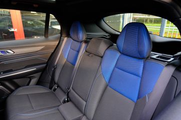 Voertuigafbeelding 37