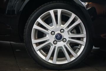 Voertuigafbeelding 28