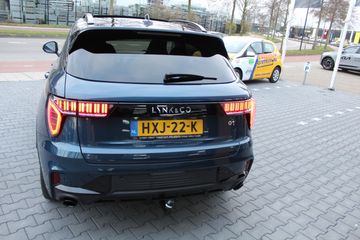 Voertuigafbeelding 6