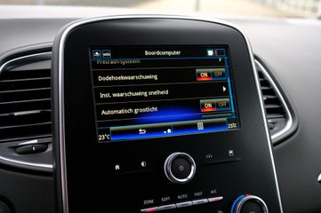 Voertuigafbeelding 17