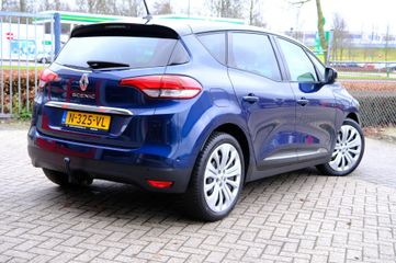 Voertuigafbeelding 2