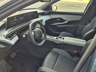 Voertuigafbeelding 9