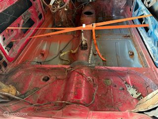 Voertuigafbeelding 8