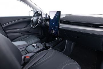 Voertuigafbeelding 3