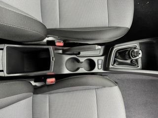 Voertuigafbeelding 37