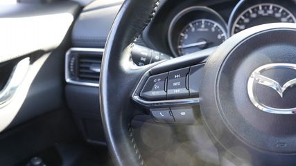 Voertuigafbeelding 6