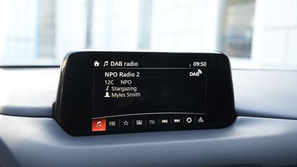 Voertuigafbeelding 8