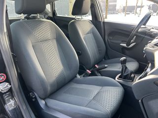 Voertuigafbeelding 18