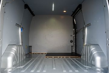 Voertuigafbeelding 9