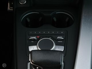 Voertuigafbeelding 31