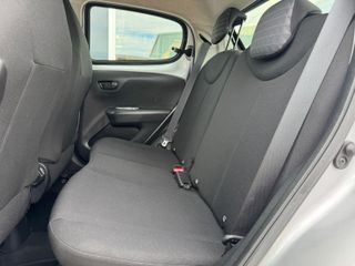 Voertuigafbeelding 9