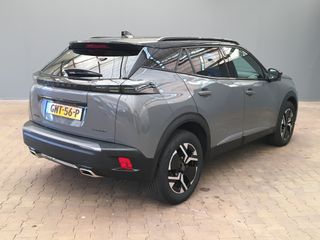 Voertuigafbeelding 4