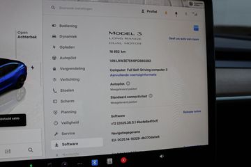 Voertuigafbeelding 16